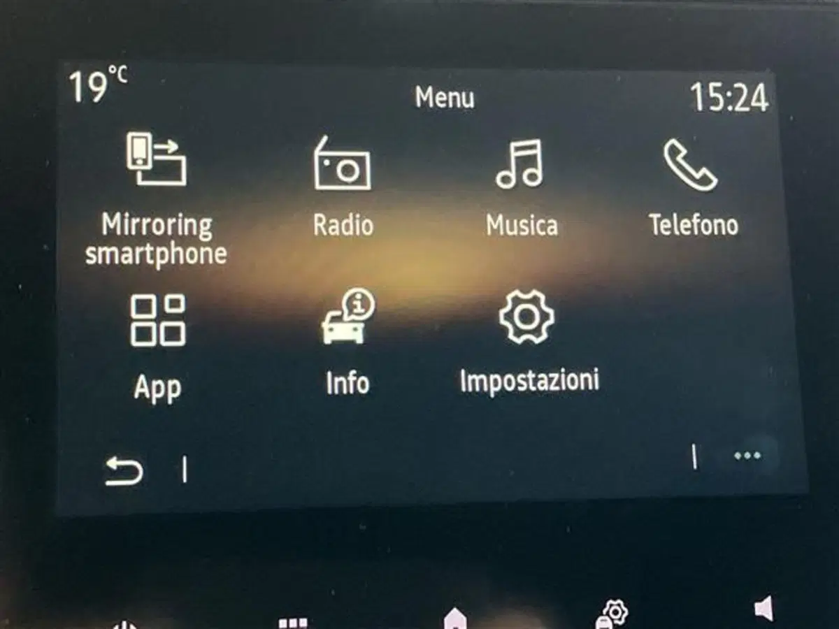 Renault Clio usata a Como (13)