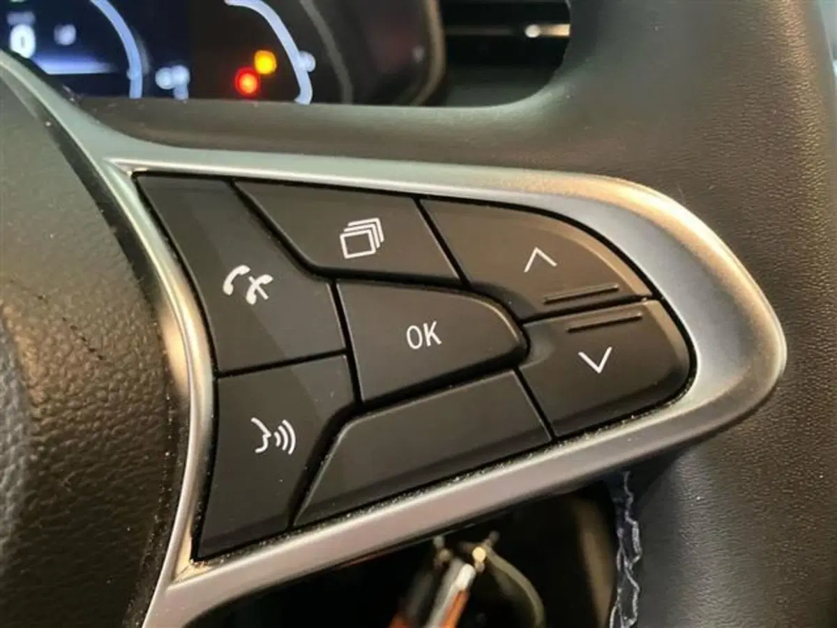 Renault Clio usata a Como (18)