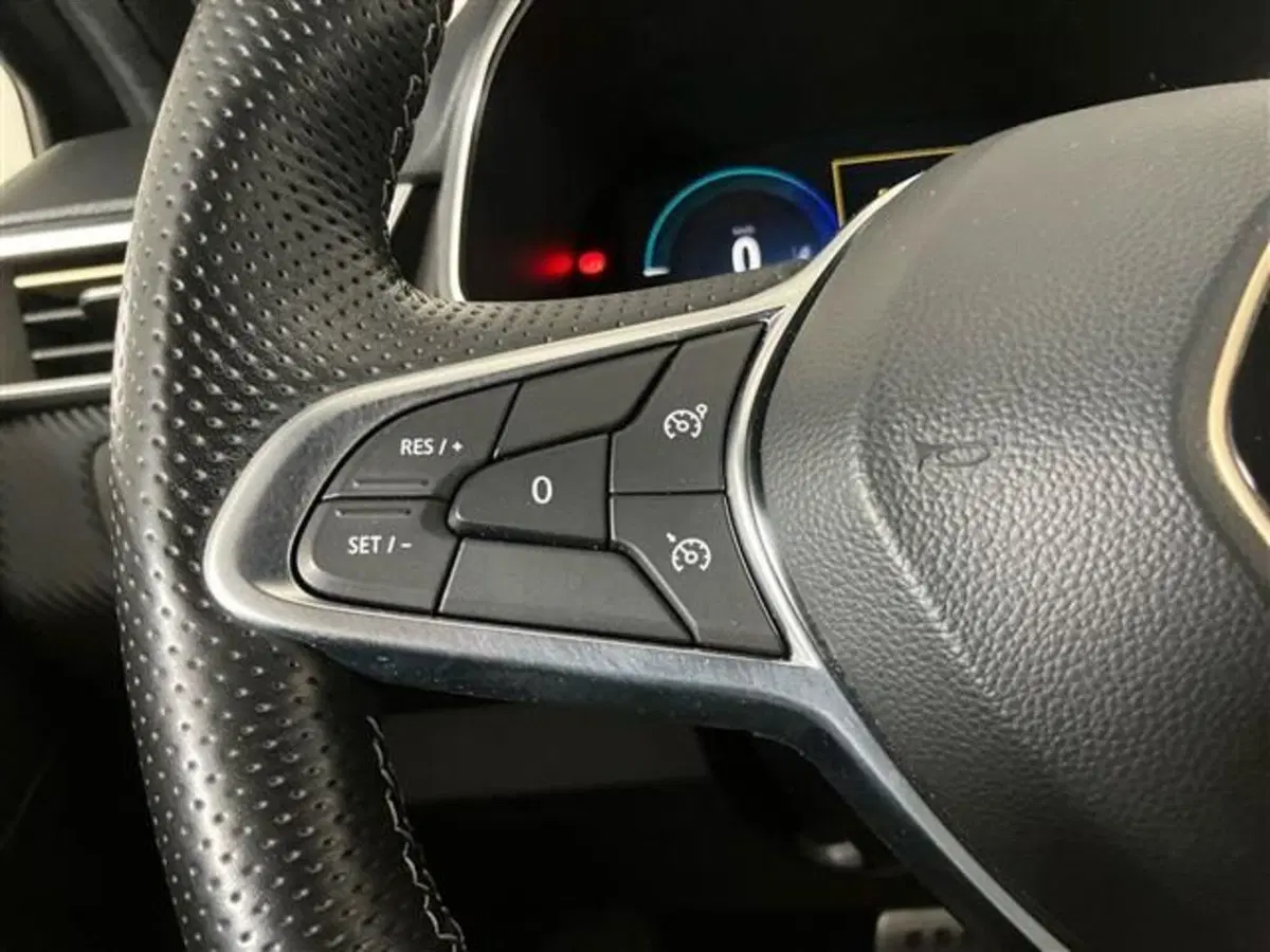 Renault Clio usata a Como (17)