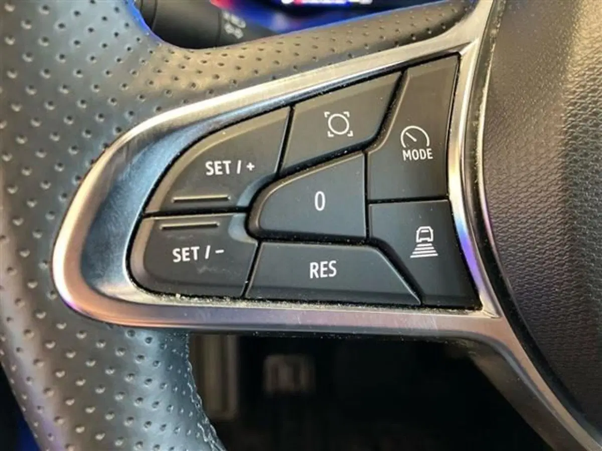 Renault Symbioz usata a Como (17)