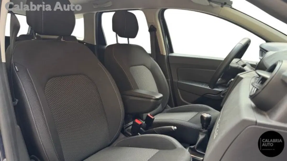 Dacia Duster usata a Reggio Calabria (11)