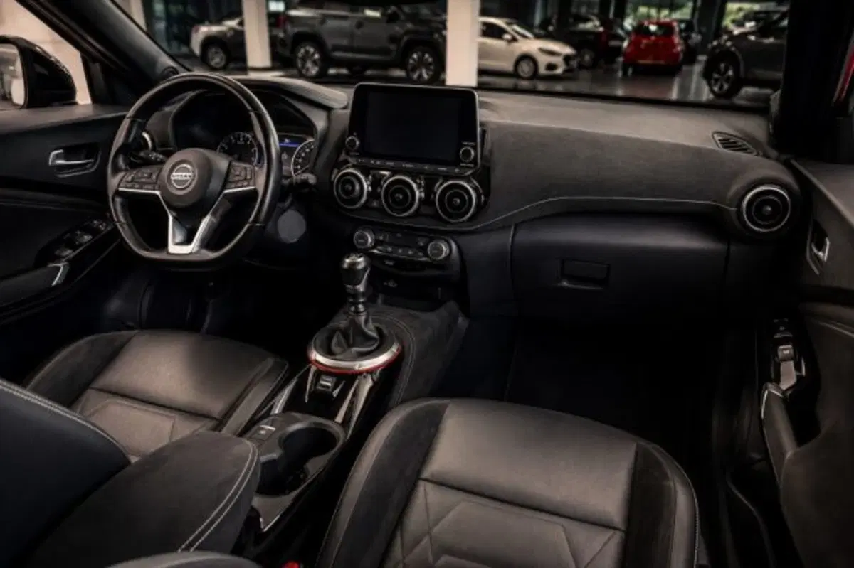 Nissan Juke usata a Latina (9)