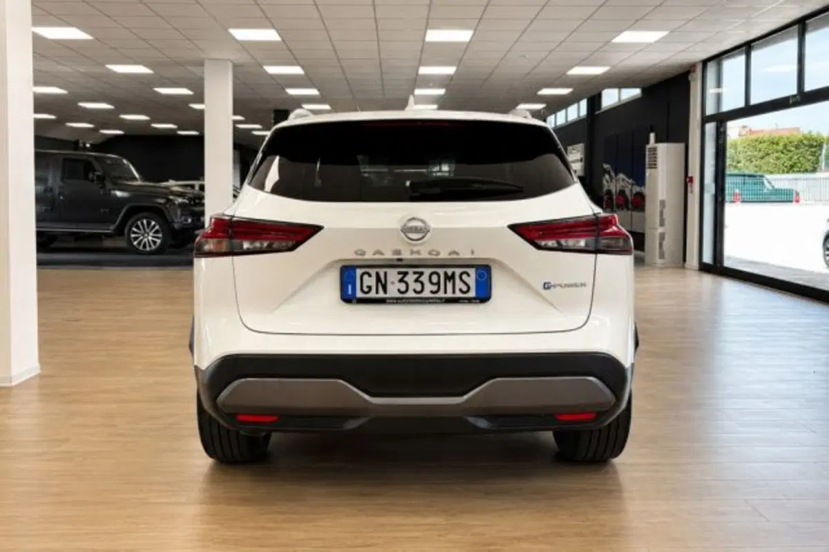 Nissan Qashqai usata a Latina (6)