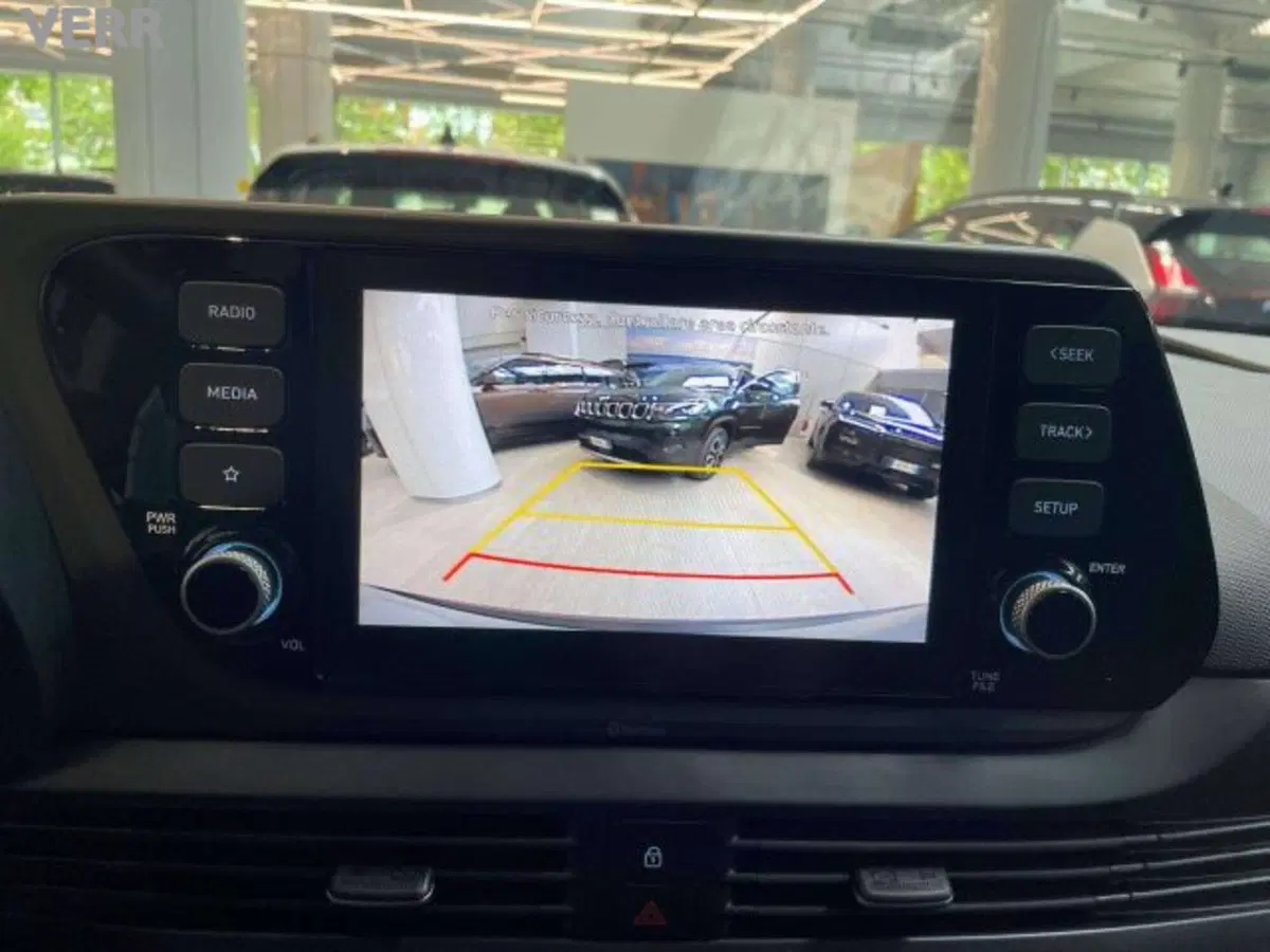 Hyundai Bayon usata a Milano (12)