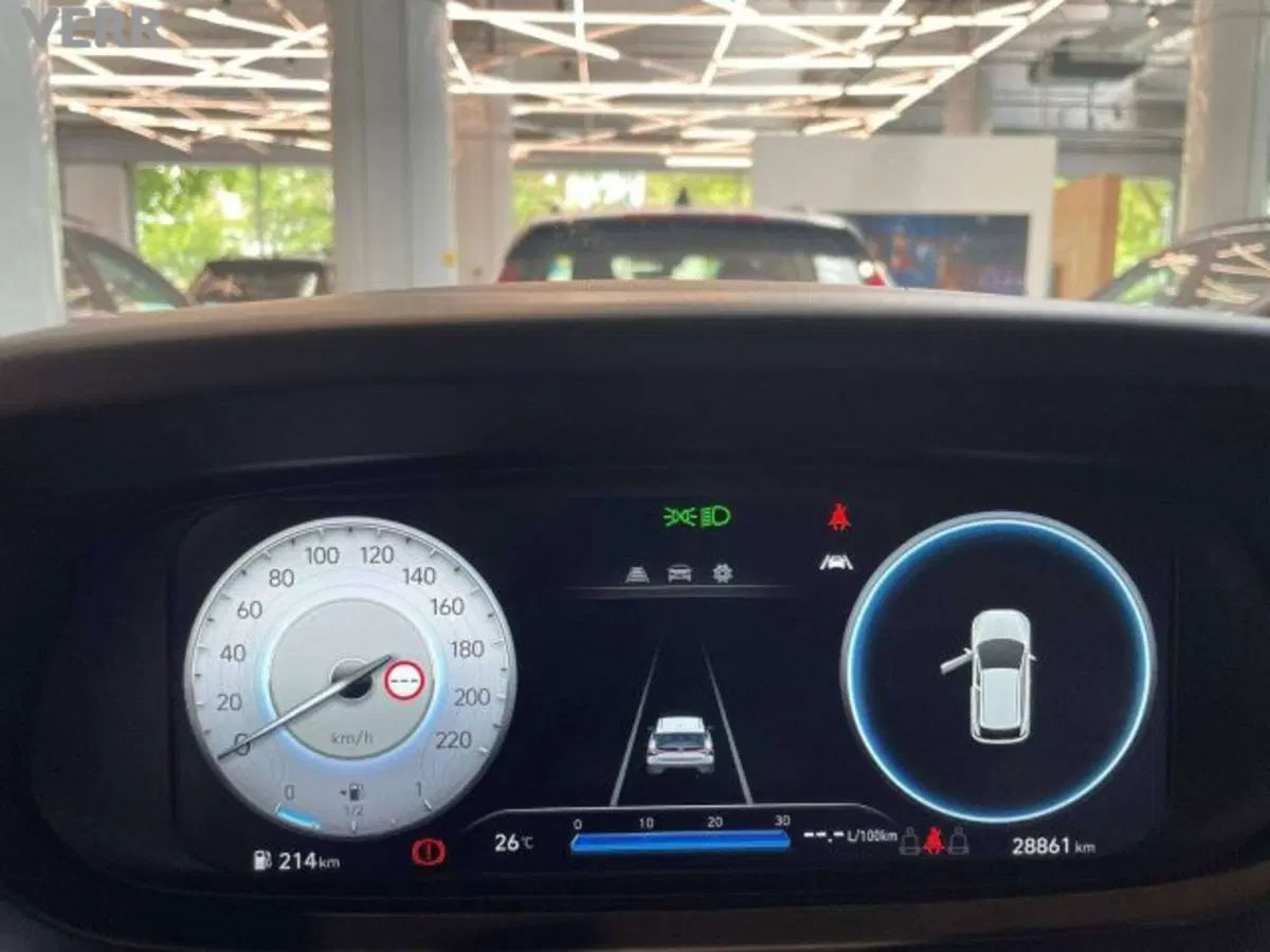Hyundai Bayon usata a Milano (13)