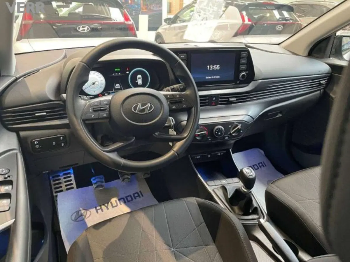 Hyundai Bayon usata a Milano (9)