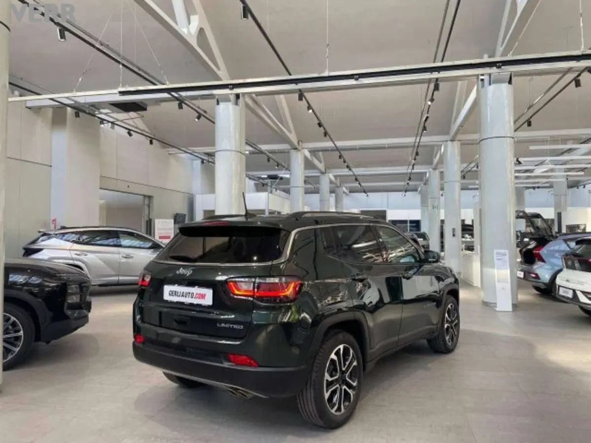 Jeep Compass usata a Milano (5)