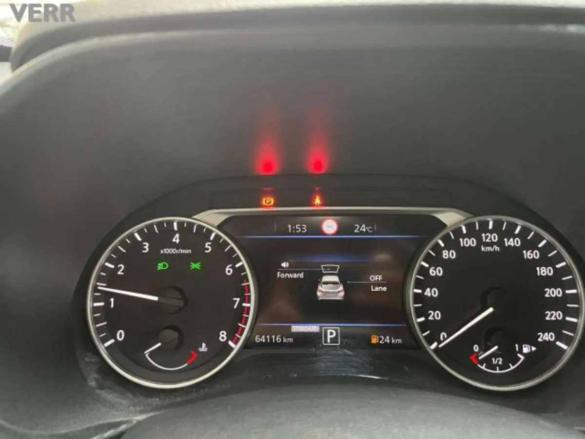 Nissan Juke usata a Milano (13)