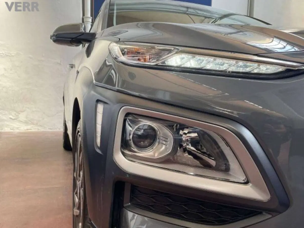 Hyundai Kona usata a Milano (3)