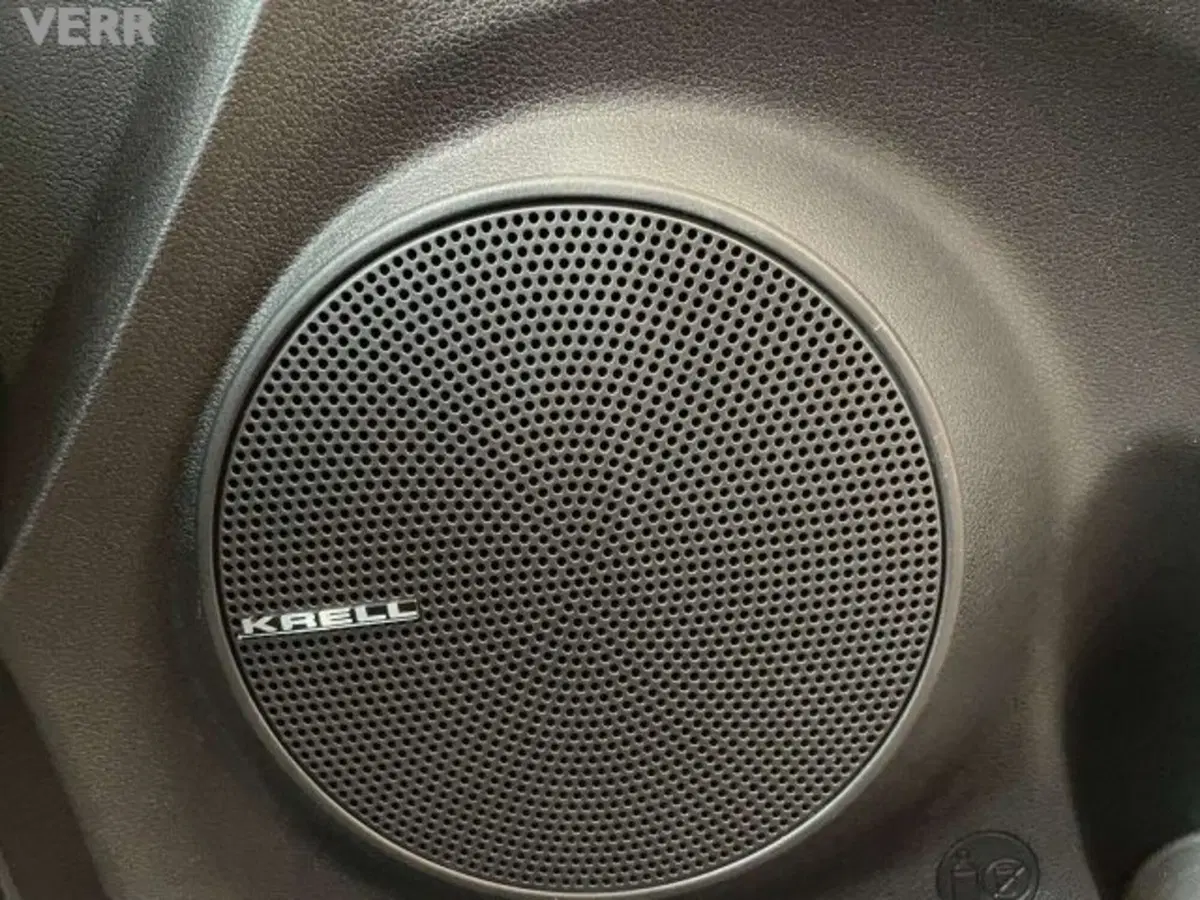 Hyundai Kona usata a Milano (8)