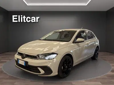 Volkswagen Polo 1.0 tsi Life 95cv del 2022 usata a Magenta