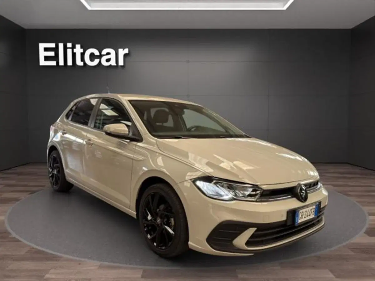 Volkswagen Polo usata a Milano (3)