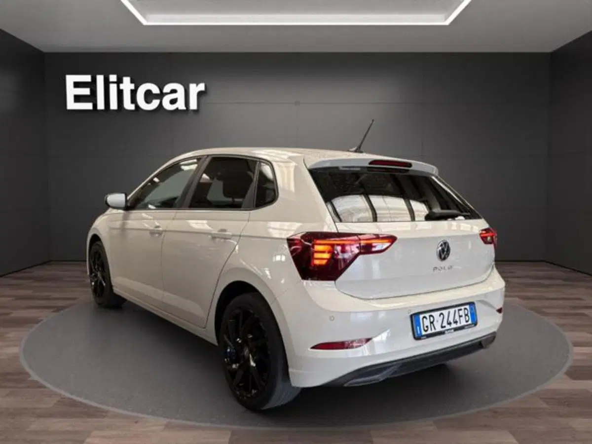 Volkswagen Polo usata a Milano (4)