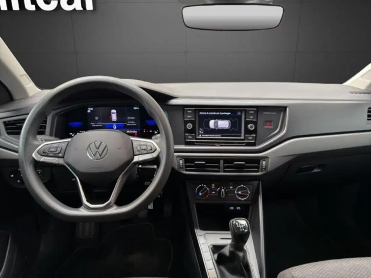 Volkswagen Polo usata a Milano (9)