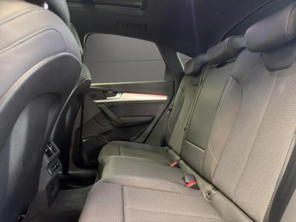 Audi Q5 Sportback usata a Milano (13)