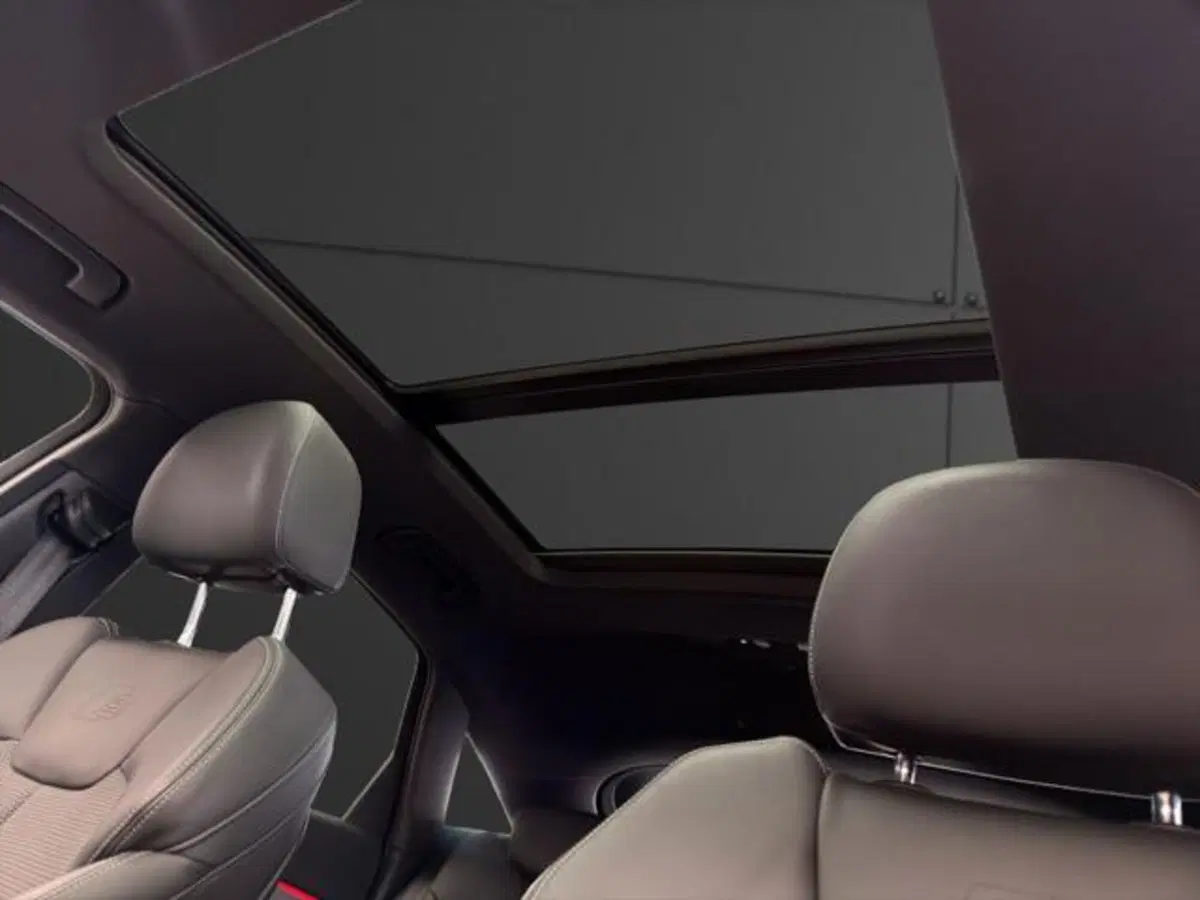 Audi Q5 Sportback usata a Milano (15)