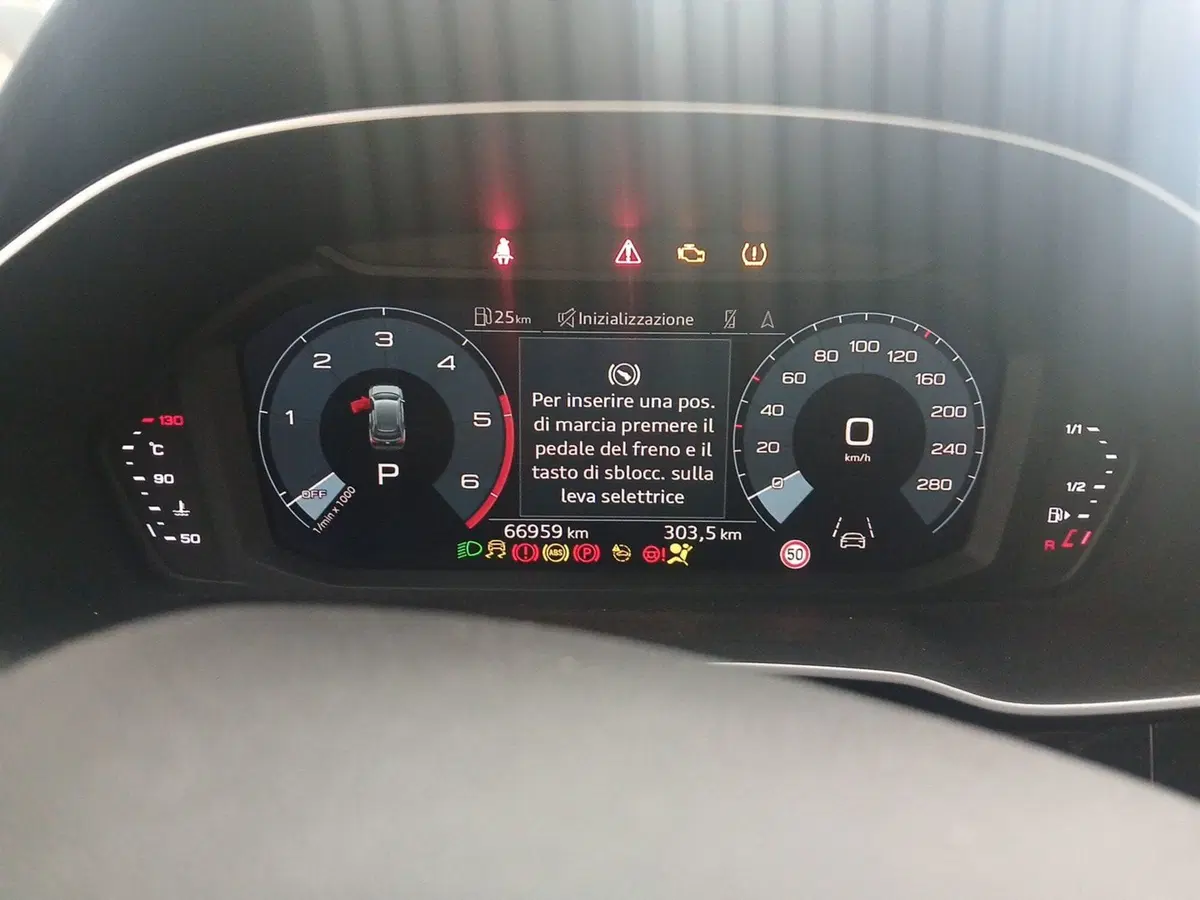 Audi Q3 usata a Lecce (18)