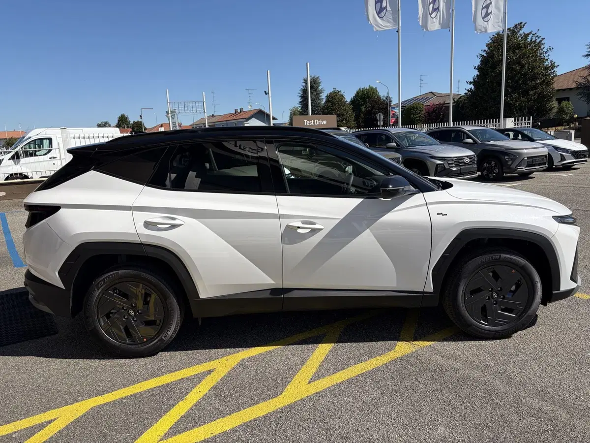 Hyundai Tucson nuova a Vercelli (3)