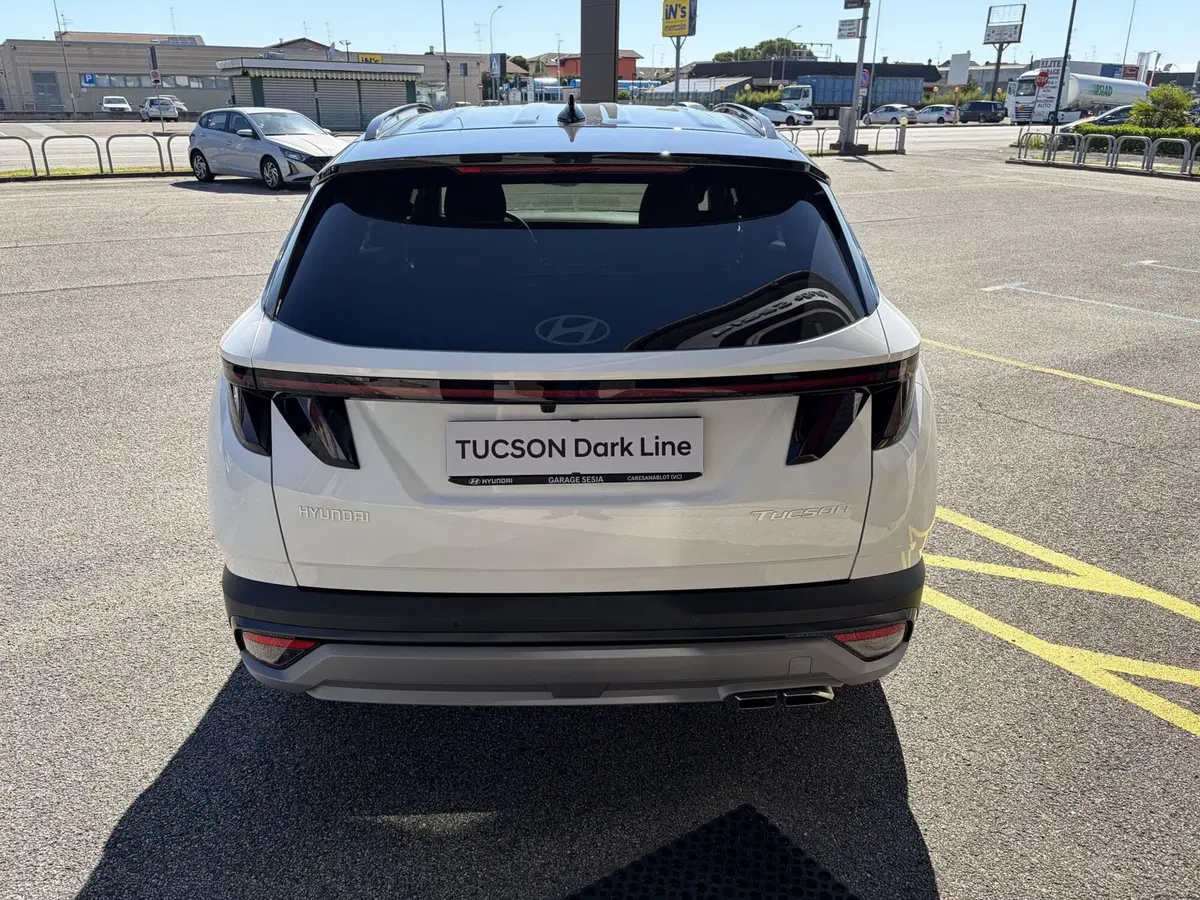 Hyundai Tucson nuova a Vercelli (4)