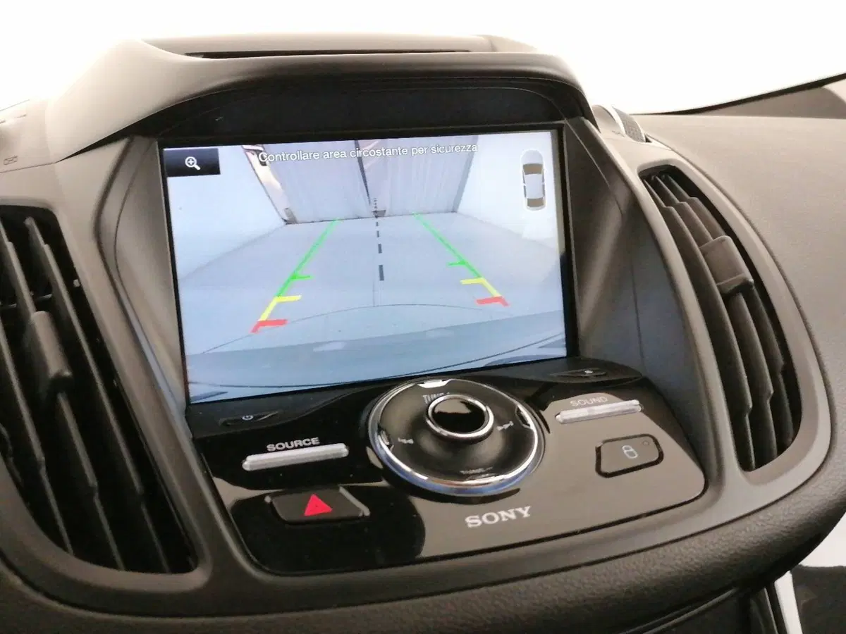 Ford Kuga usata a Roma (14)