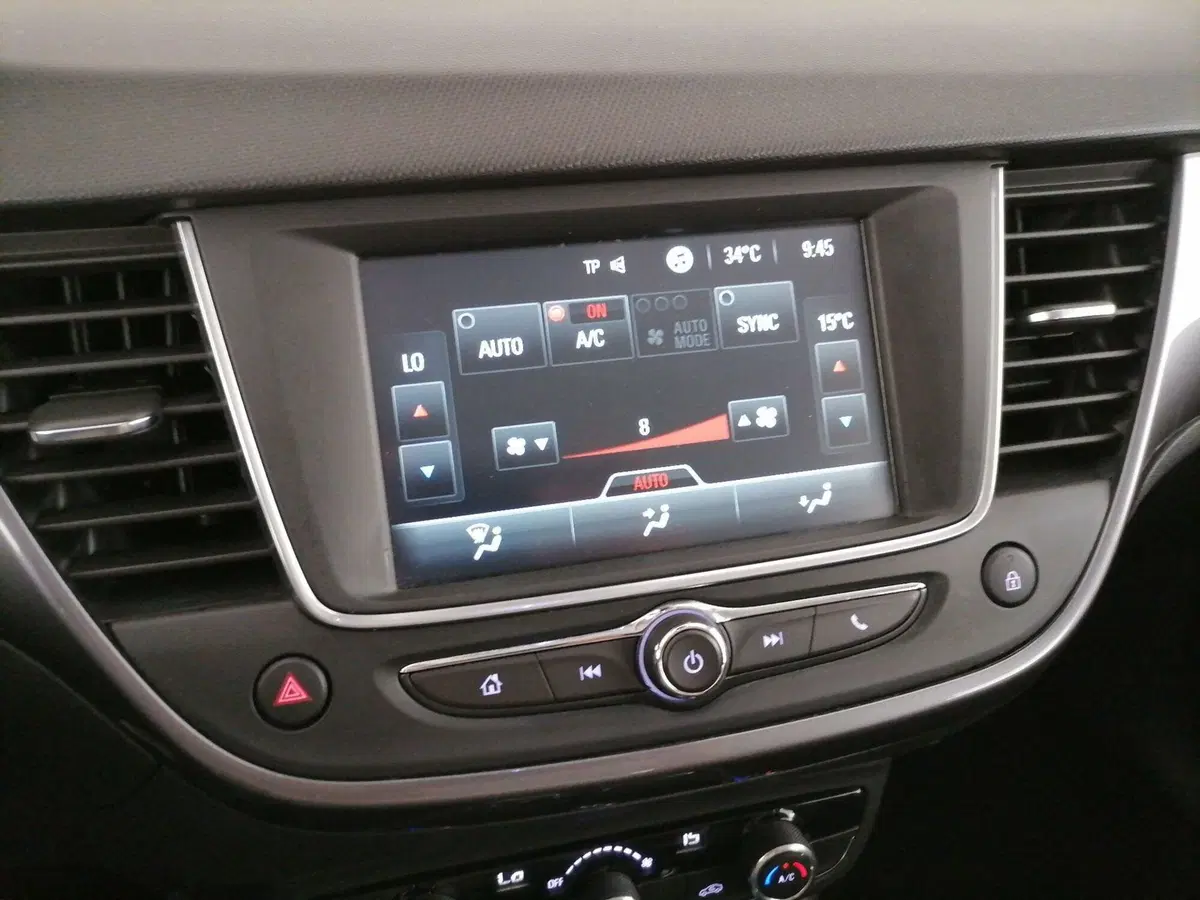 Opel Crossland X usata a Roma (15)