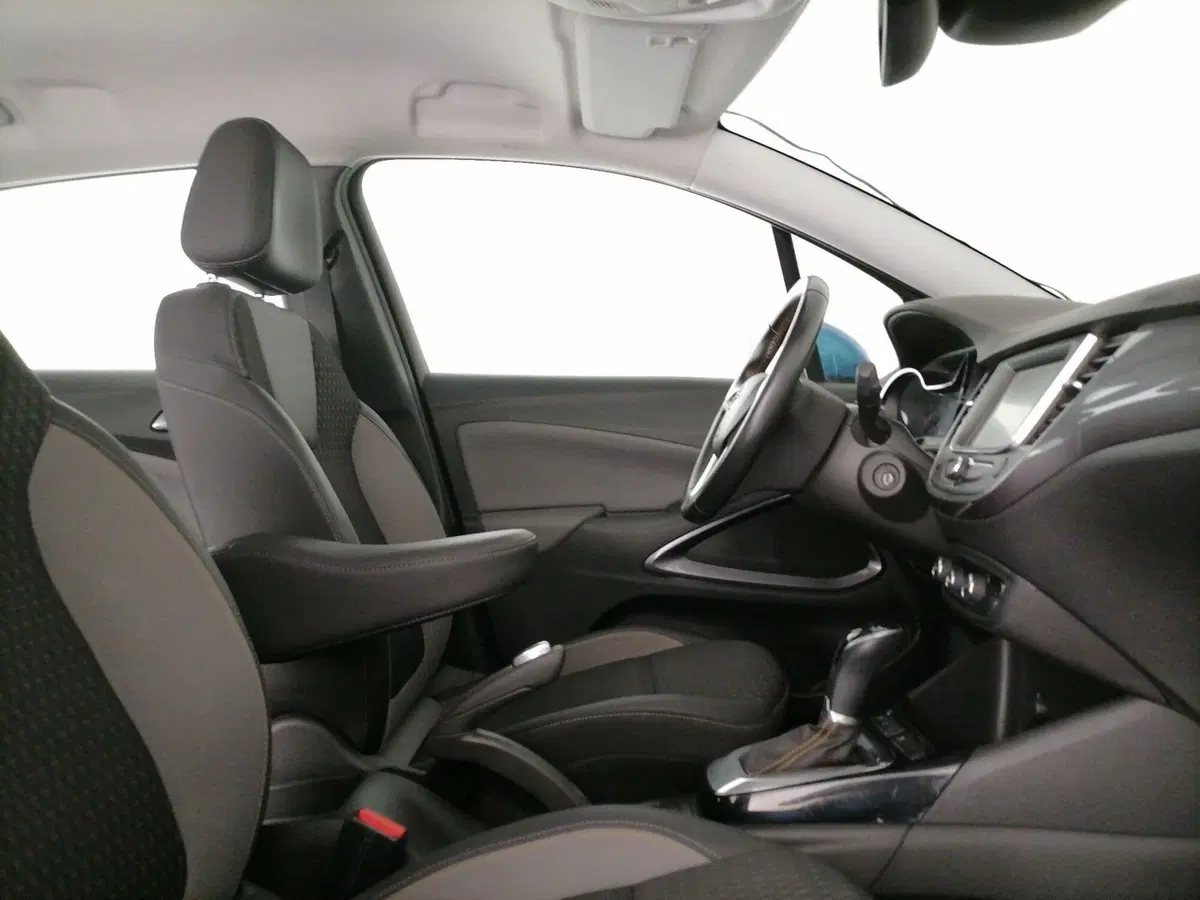 Opel Crossland X usata a Roma (6)