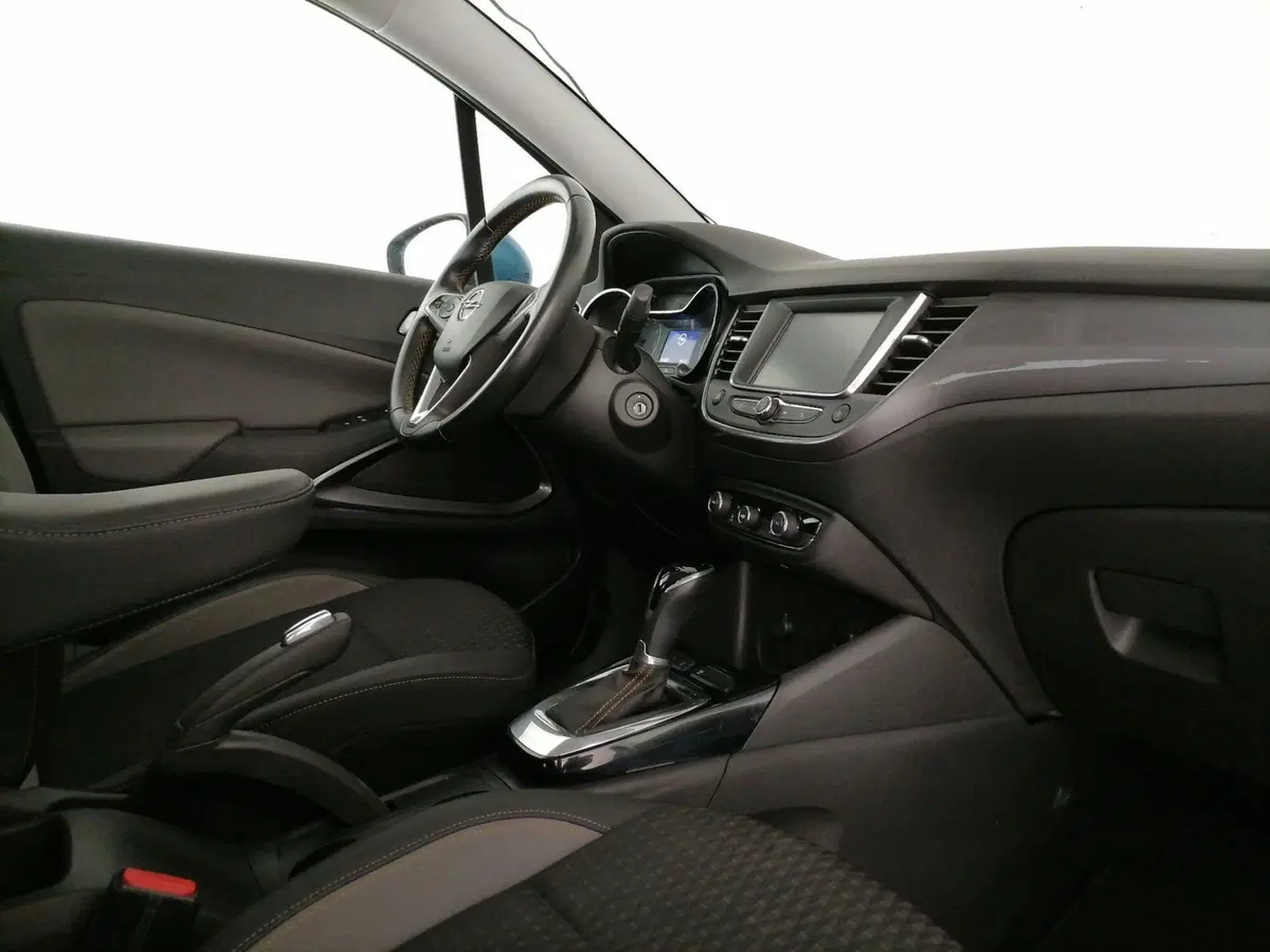 Opel Crossland X usata a Roma (7)