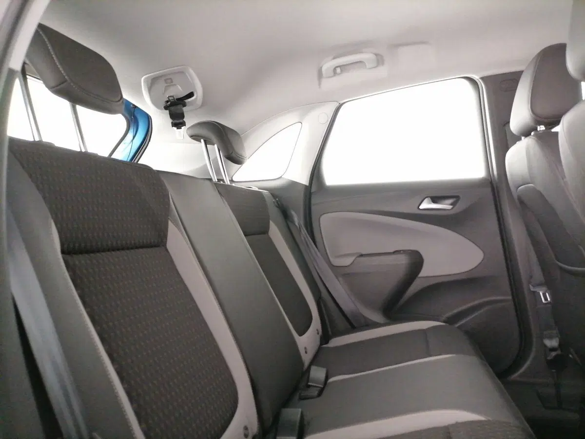 Opel Crossland X usata a Roma (8)