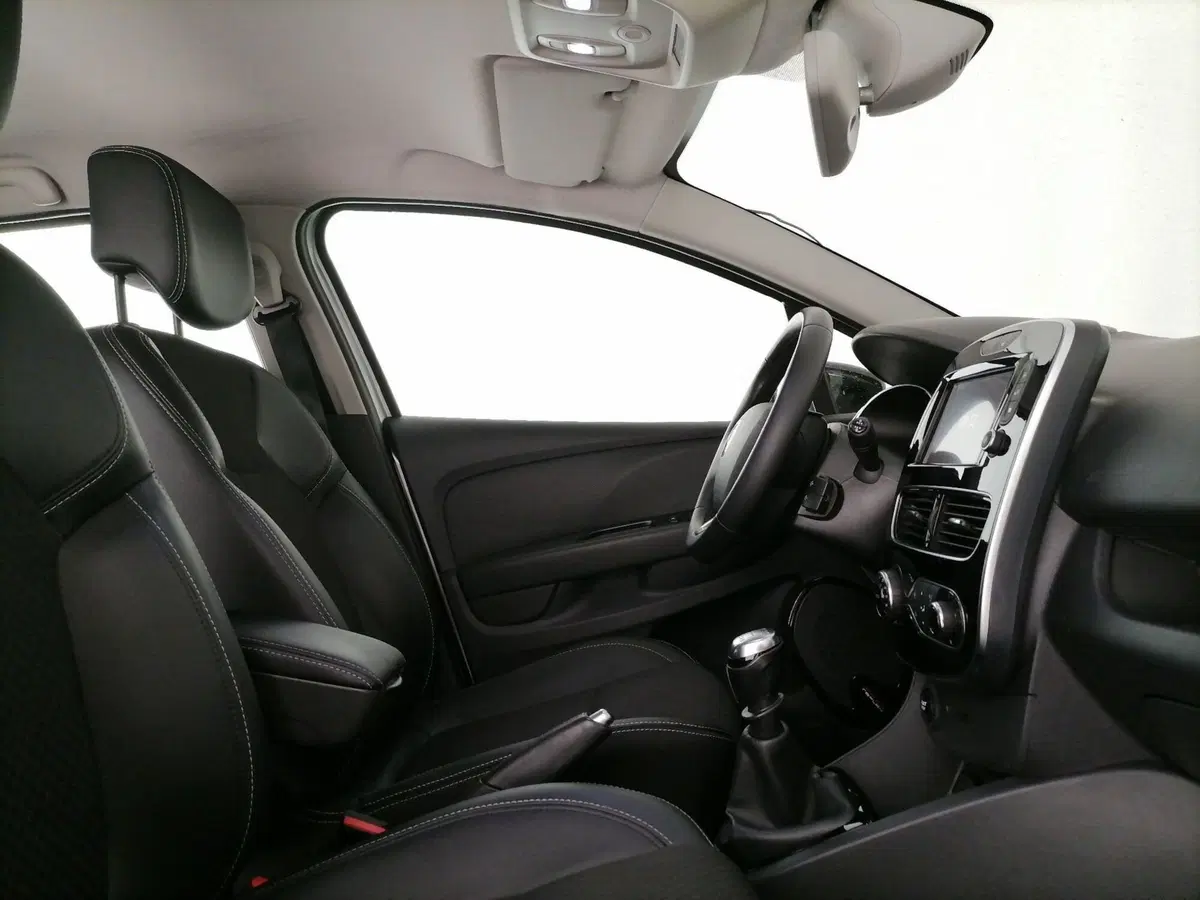 Renault Clio usata a Roma (6)