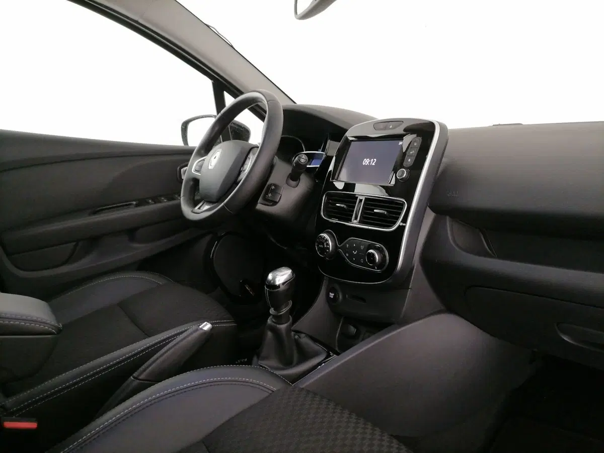 Renault Clio usata a Roma (7)