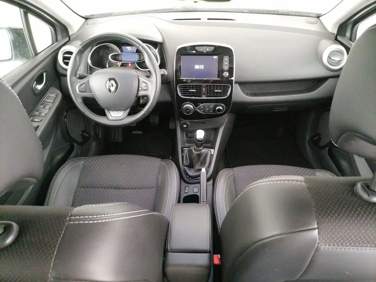 Renault Clio usata a Roma (9)