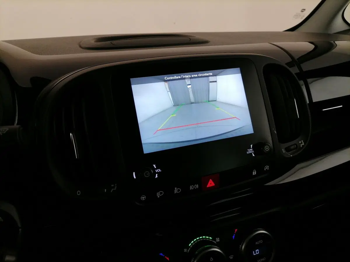 Fiat 500L usata a Roma (16)