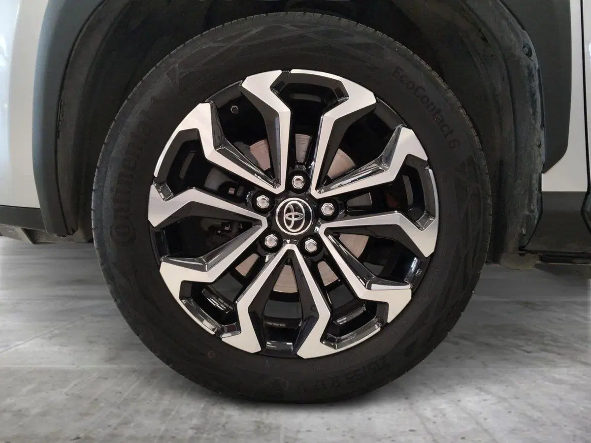 Toyota Yaris Cross usata a Roma (14)