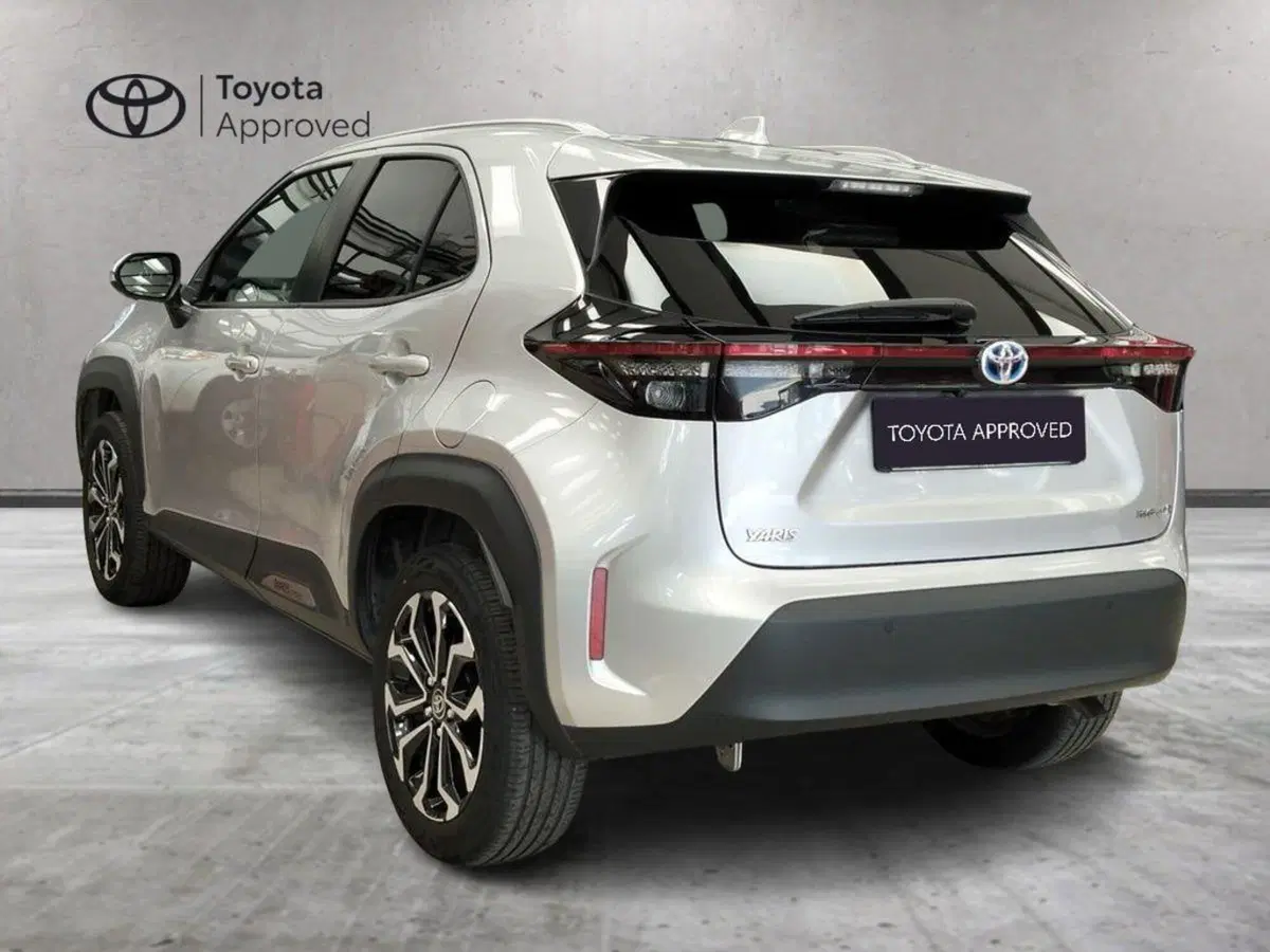 Toyota Yaris Cross usata a Roma (5)