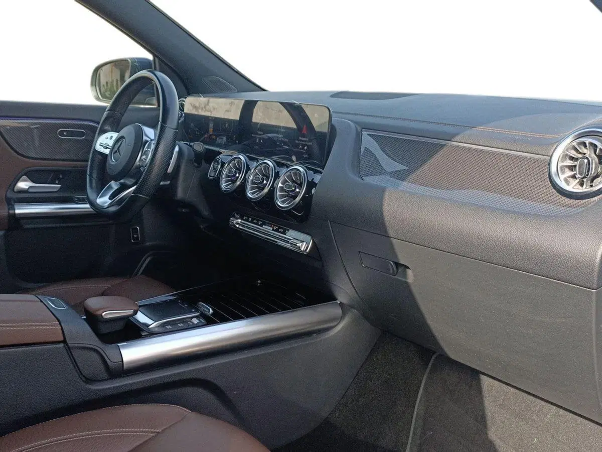 Mercedes-Benz GLA SUV usata a Barletta-Andria-Trani (15)