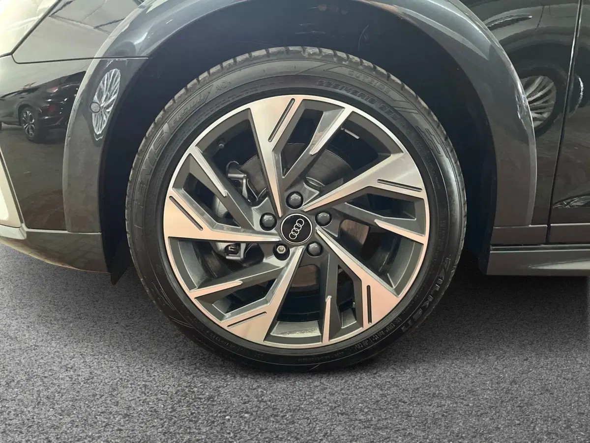 Audi A3 allstreet nuova a Bari (6)