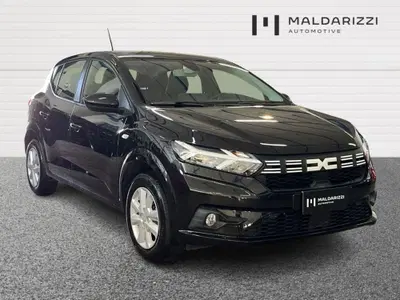 Dacia Sandero Streetway 1.0 tce Expression Eco-g 100cv 5 marce del 2023 usata a Bari