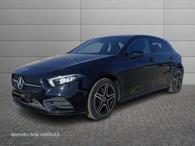 Mercedes-Benz Classe A 250 e Automatic EQ-Power Premium del 2021 usata a Bari
