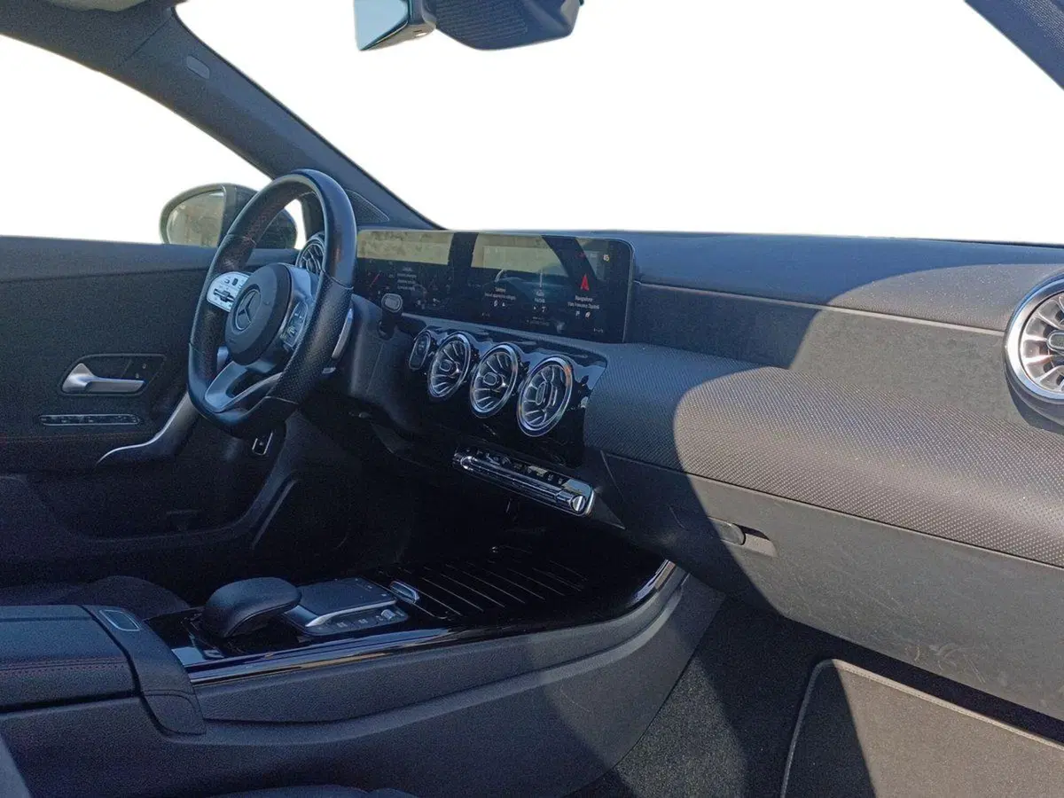 Mercedes-Benz Classe A usata a Bari (15)