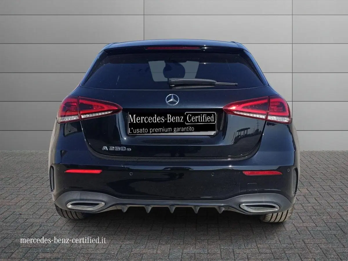 Mercedes-Benz Classe A usata a Bari (4)