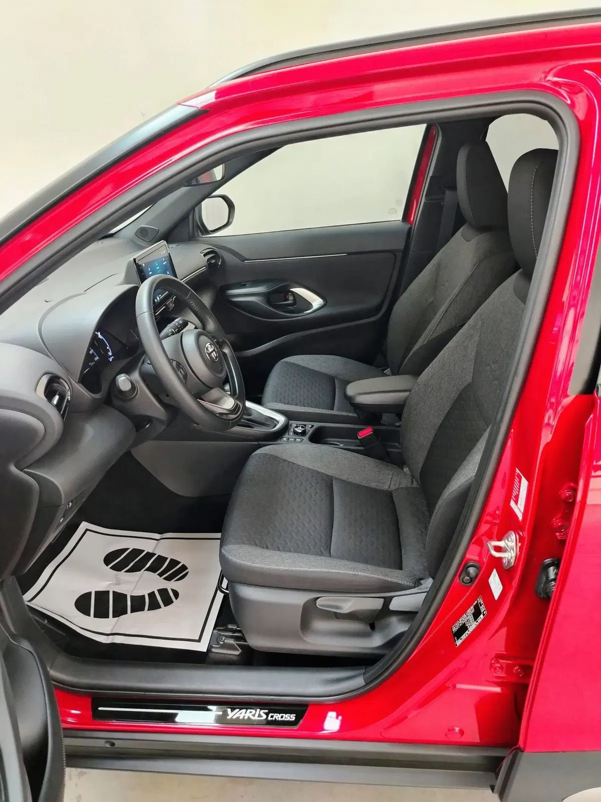Toyota Yaris Cross usata a Rovigo (6)