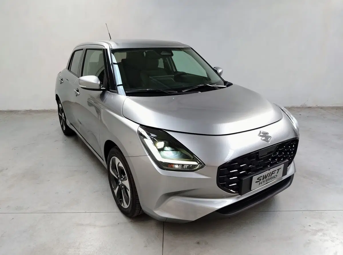 Suzuki Swift nuova a Rovigo (2)