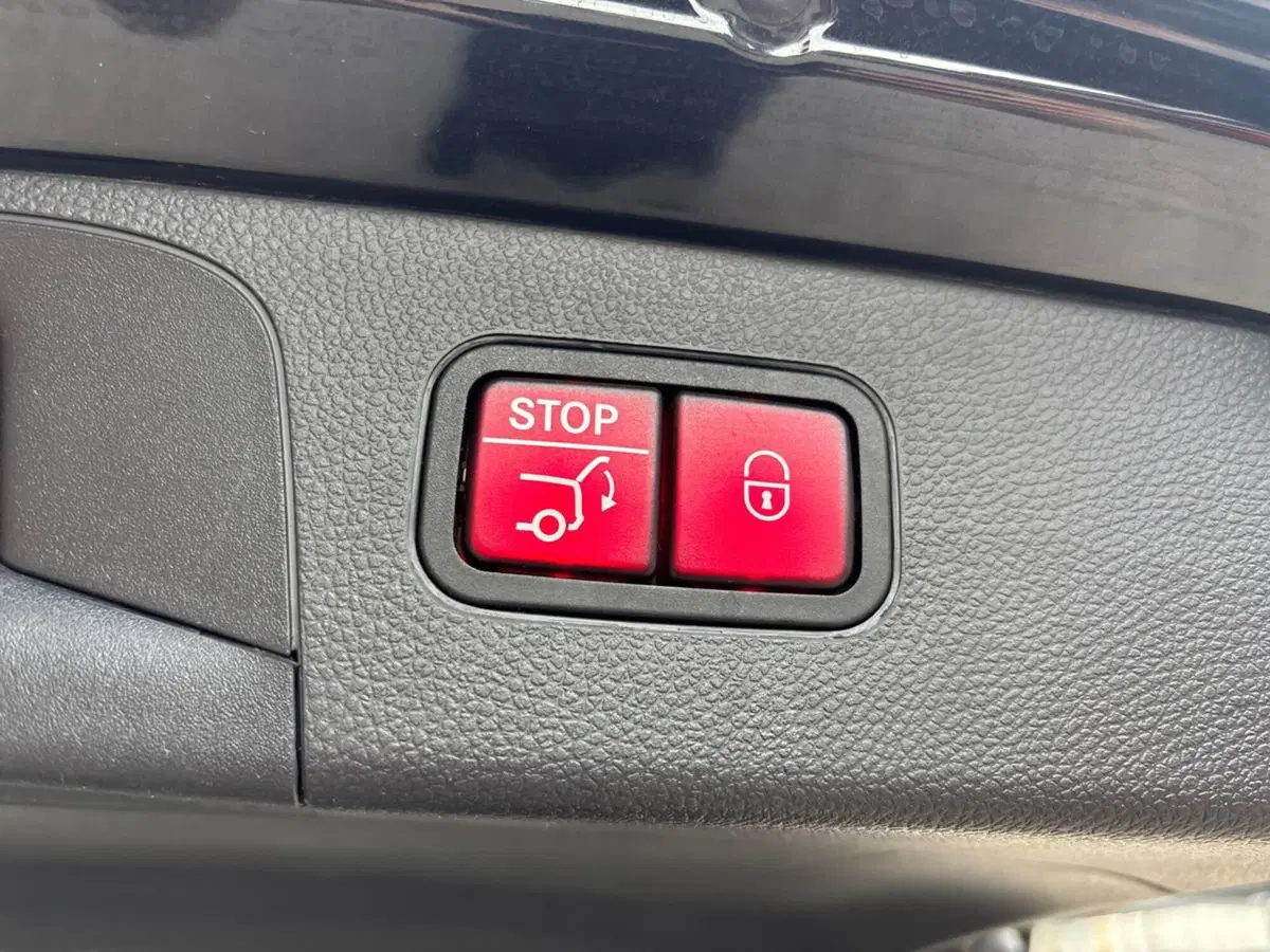 Mercedes-Benz GLC SUV usata a Pescara (16)