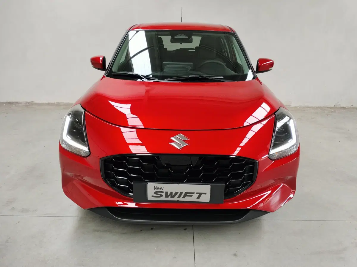 Suzuki Swift nuova a Rovigo (3)