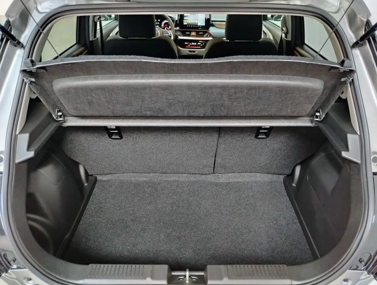 Suzuki Swift nuova a Rovigo (11)