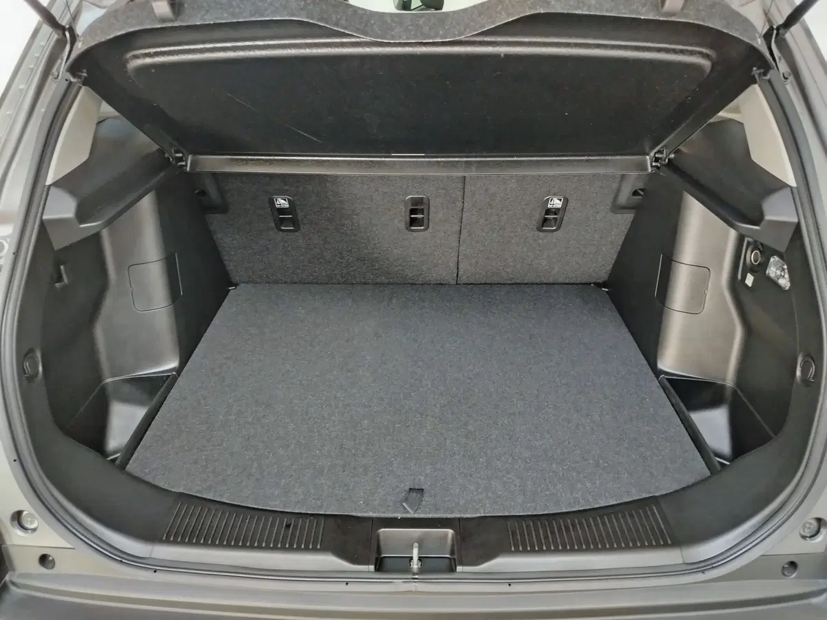 Suzuki S-Cross nuova a Rovigo (11)
