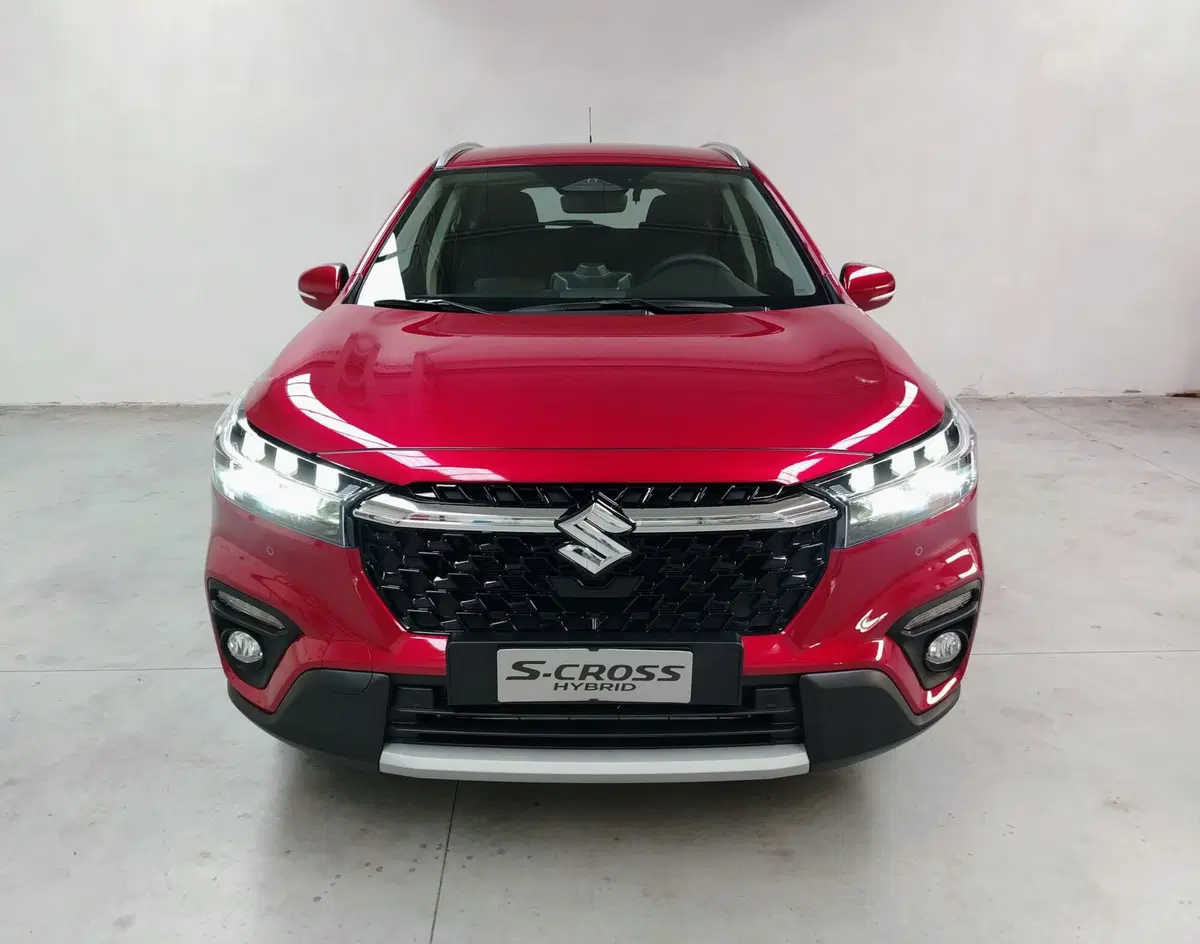 Suzuki S-Cross nuova a Rovigo (3)