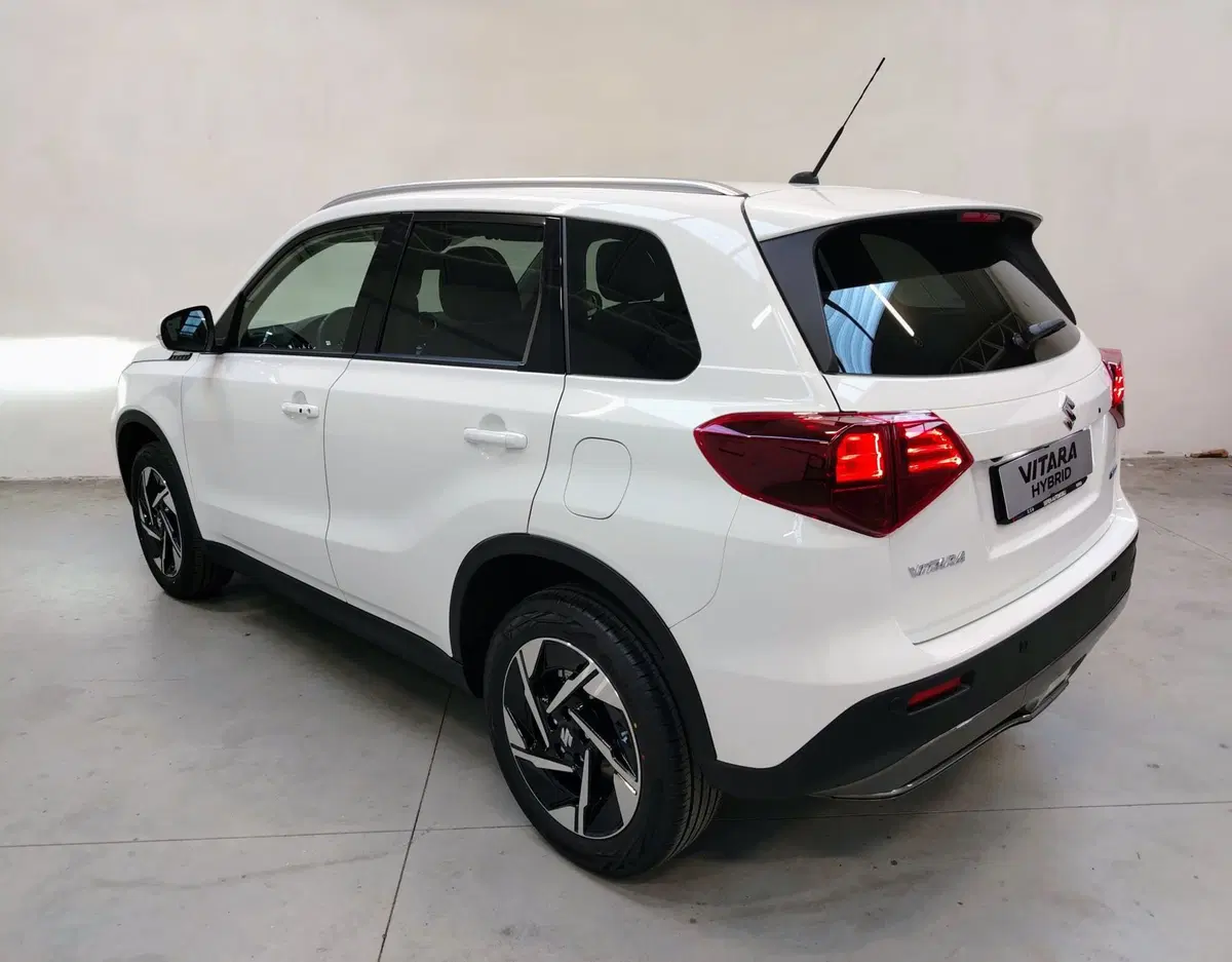 Suzuki Vitara nuova a Rovigo (13)