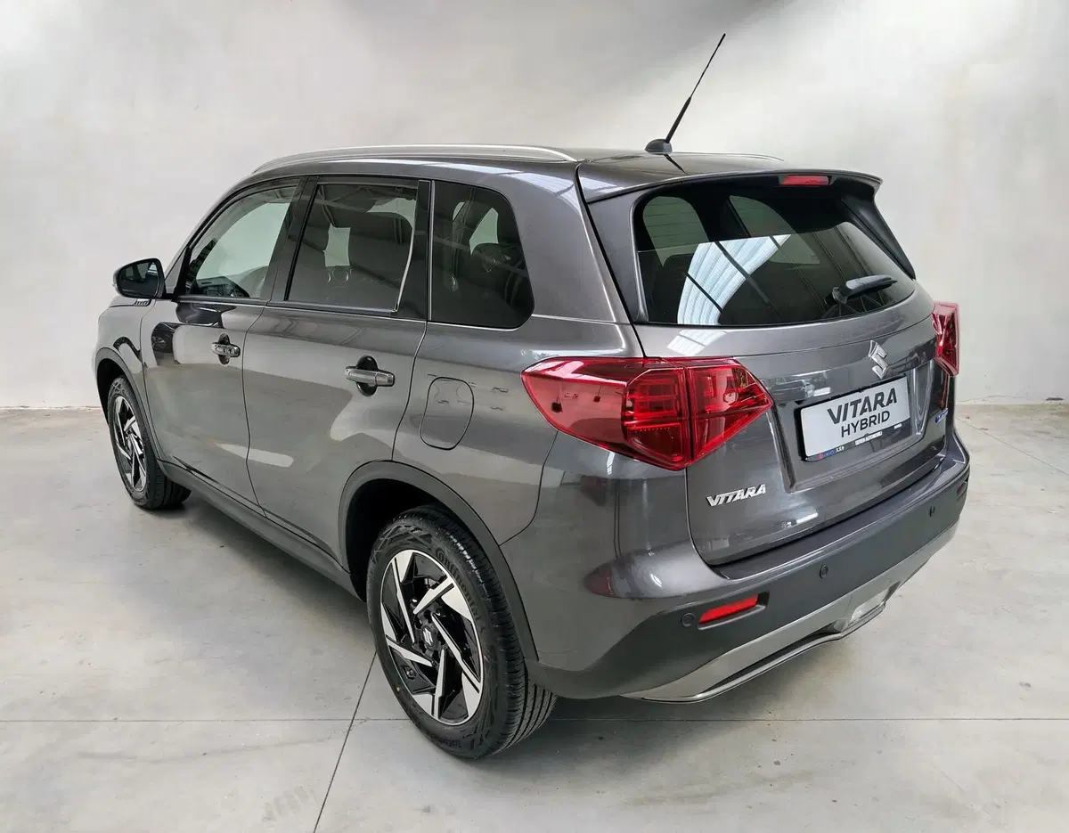 Suzuki Vitara nuova a Rovigo (14)