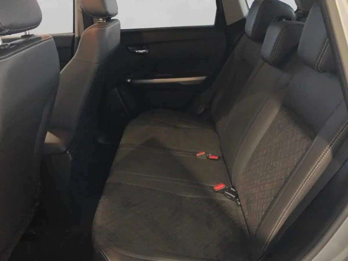 Suzuki Vitara usata a Genova (10)